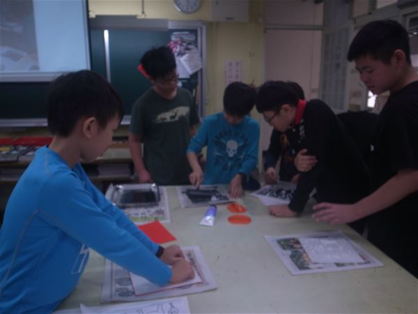 放大圖：