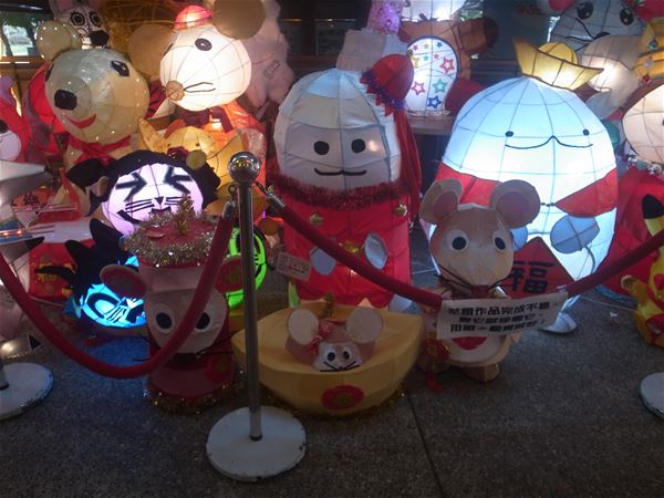 放大圖：