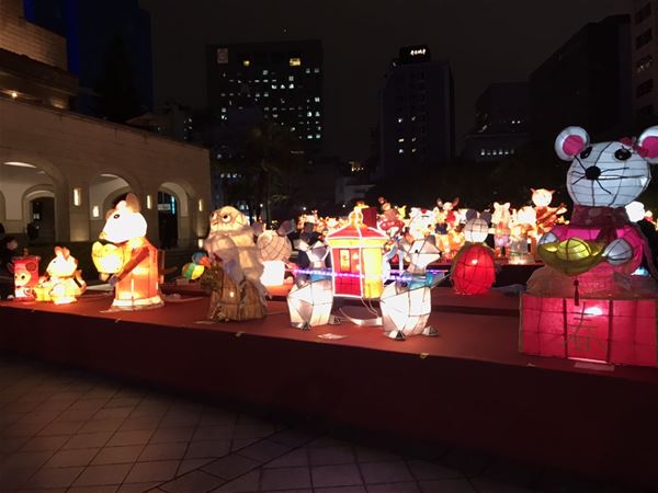 放大圖：