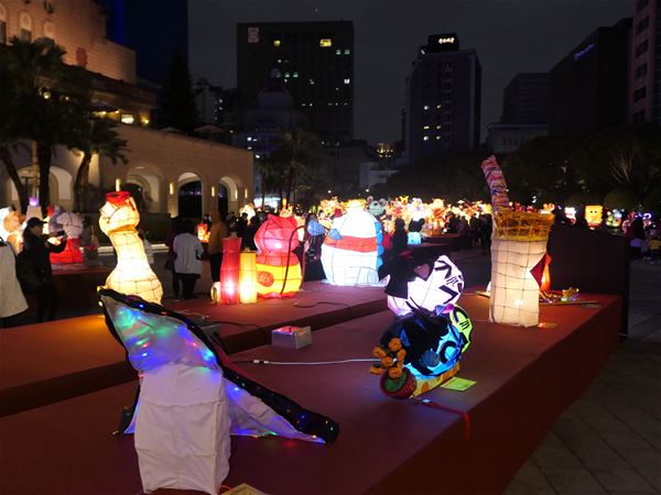 放大圖：
