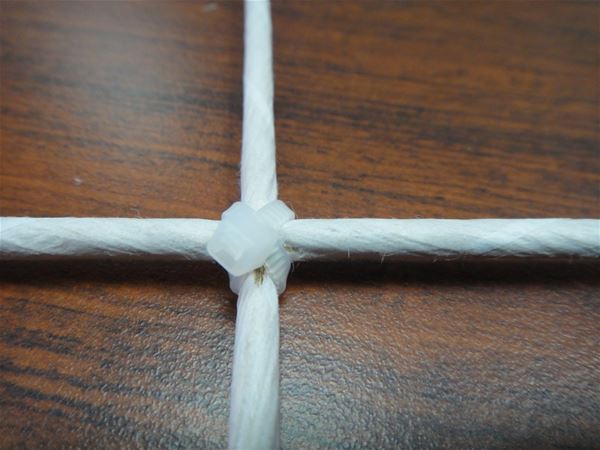 放大圖：十字形骨架務必