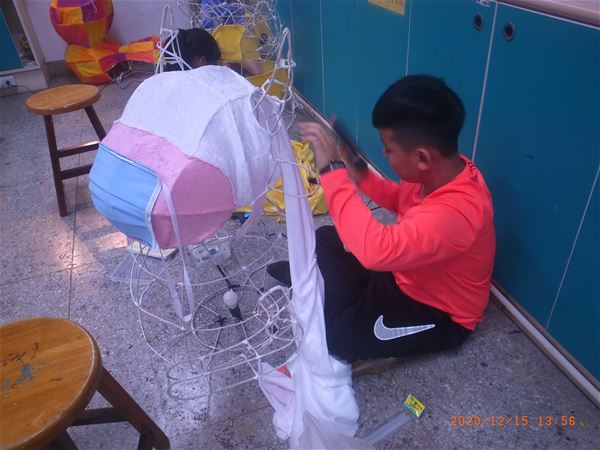 放大圖：
