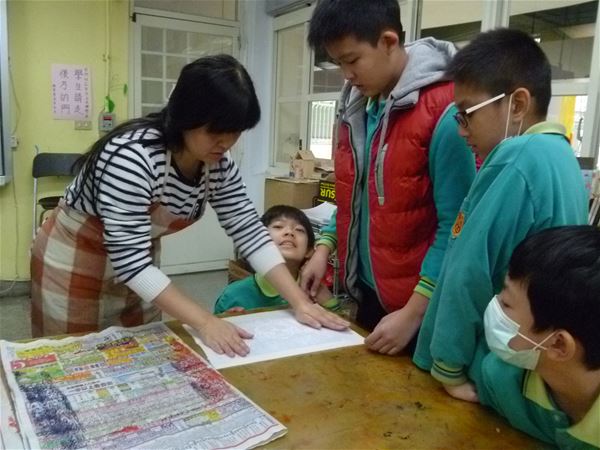 放大圖：