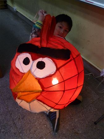 放大圖：12/15恭喜花燈交件完成!
