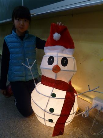 放大圖：12/16恭喜花燈交件完成!