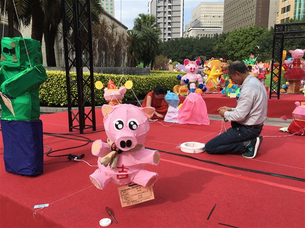 放大圖：