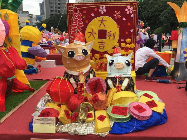 放大圖：第三名(五人共同製作)