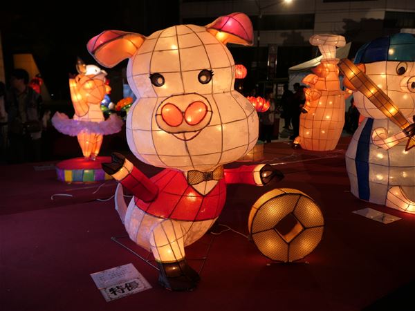 放大圖：