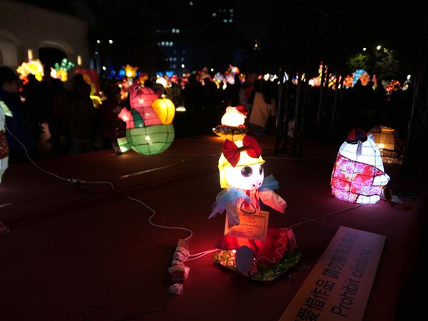 放大圖：